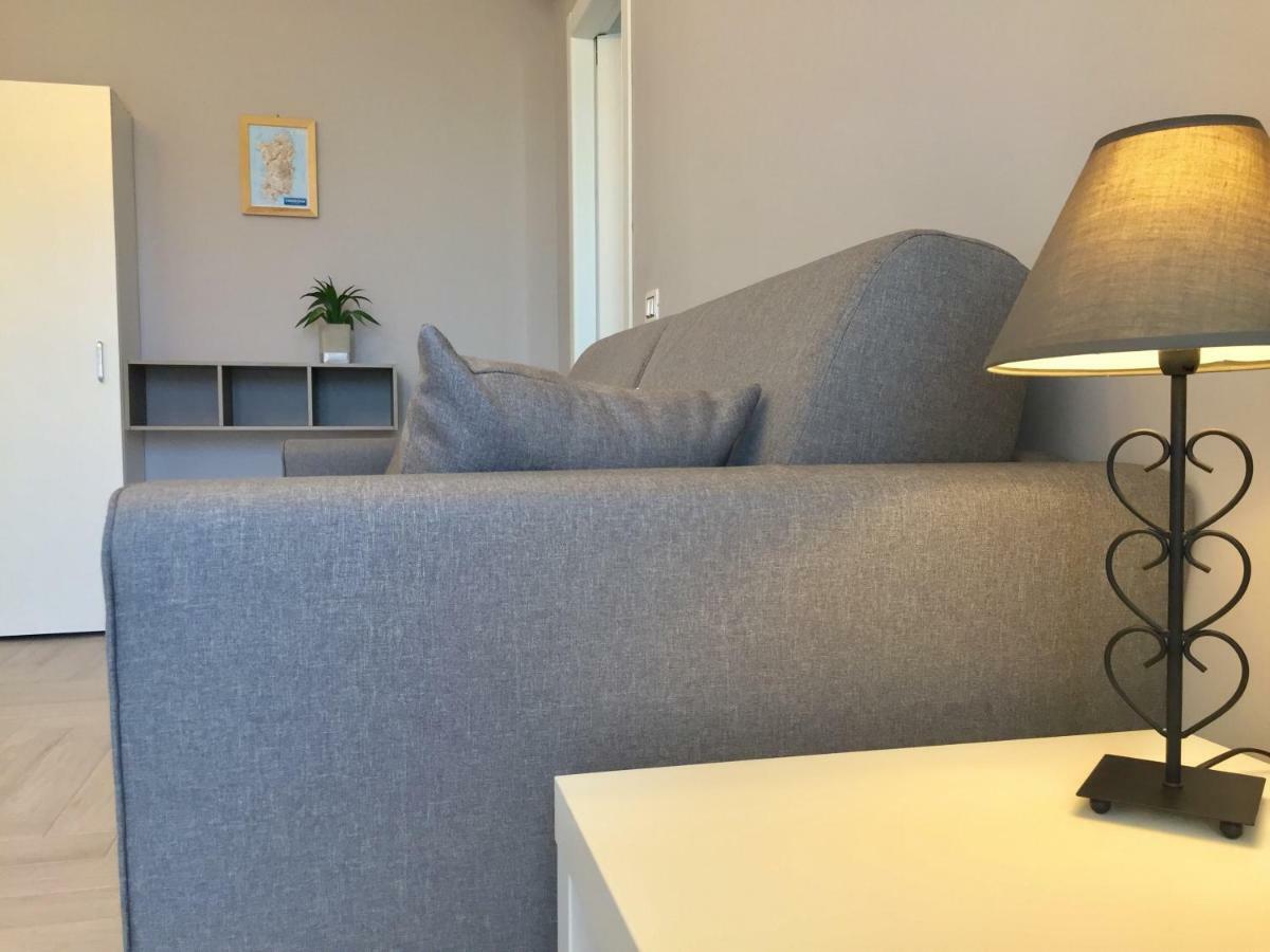 Le Domus Modern Apartments Cagliari Su Forti Exterior foto