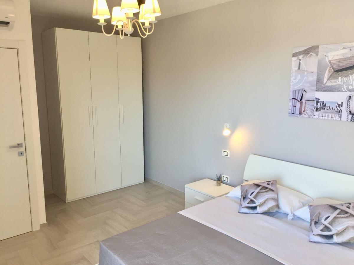 Le Domus Modern Apartments Cagliari Su Forti Exterior foto